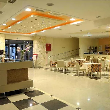 Hotell Thea Sto Galazio 3*